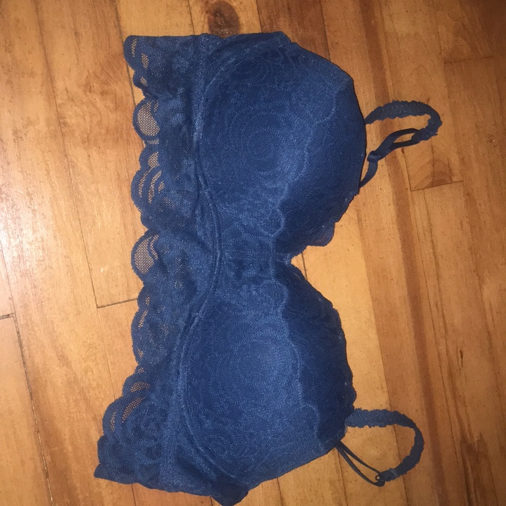 Victoria Secret Bundle - Picture 3 of 4